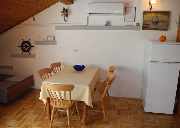 Apartmán In 13837 *